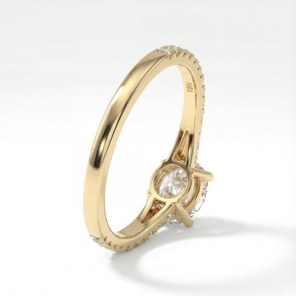 Éternité Oval Ring